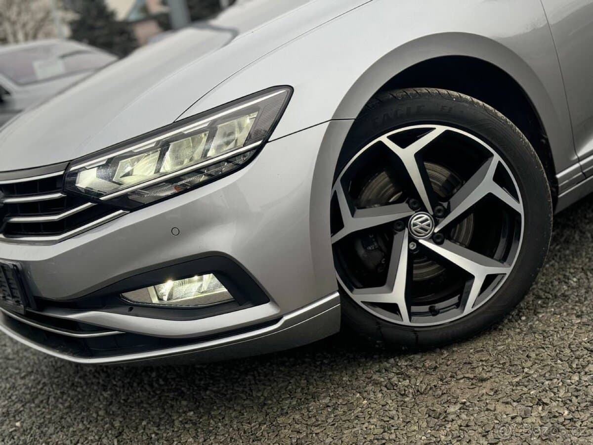 2020 Volkswagen PASSAT
