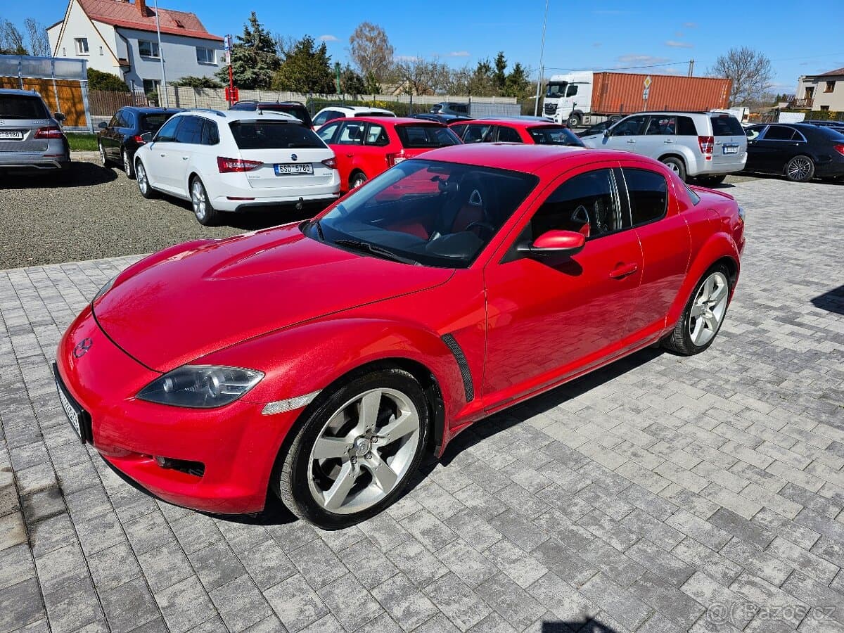 2004 Mazda OSTATNÍ