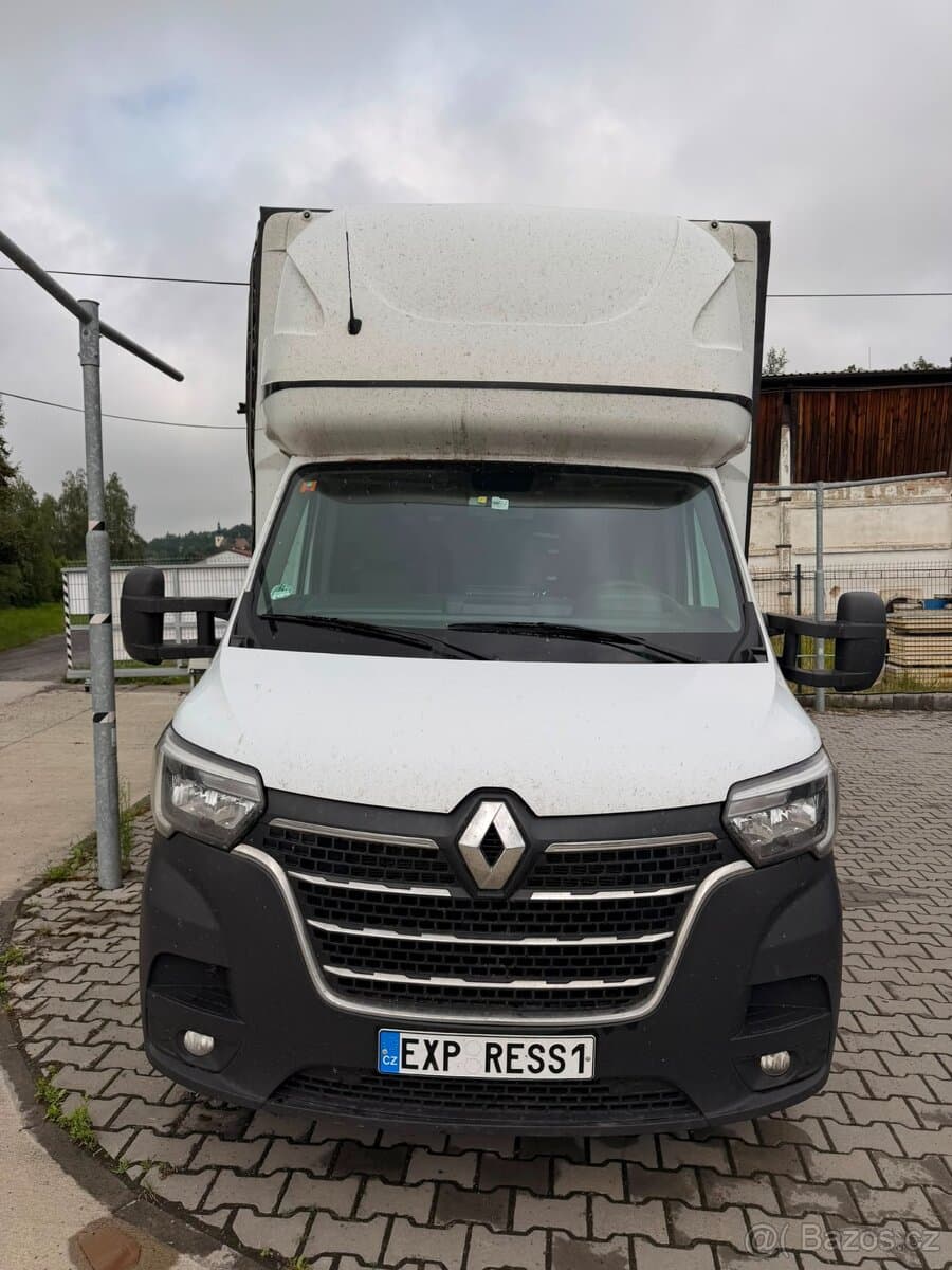 2021 Renault MASTER
