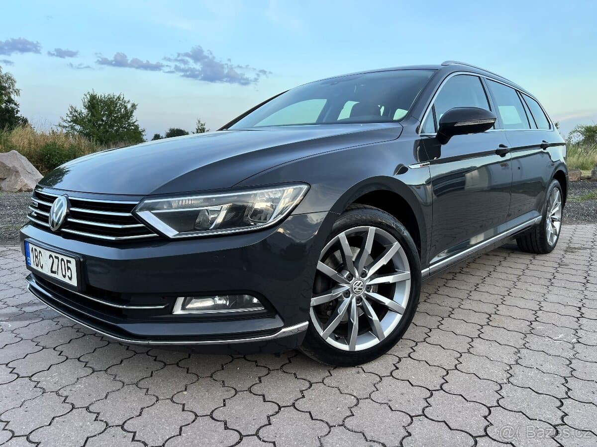 2015 Volkswagen PASSAT