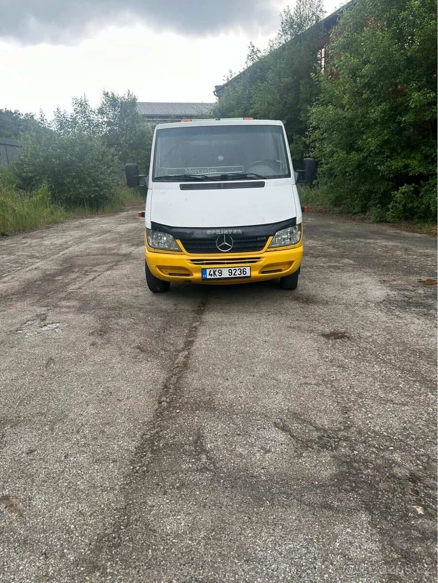 2004 Mercedes-Benz SPRINTER