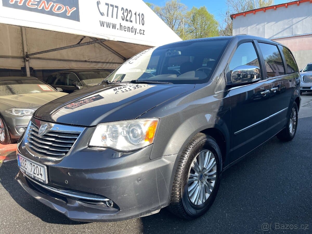 2013 Lancia VOYAGER