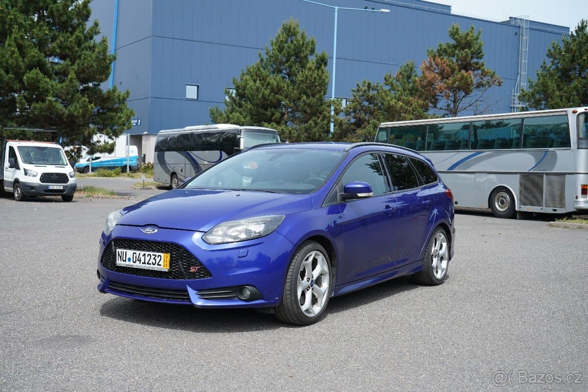 2013 Ford FOCUS
