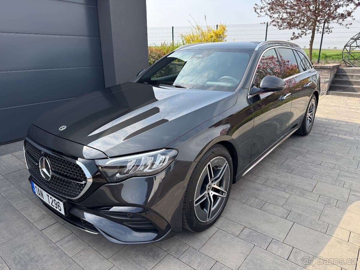 2025 Mercedes-Benz OSTATNÍ