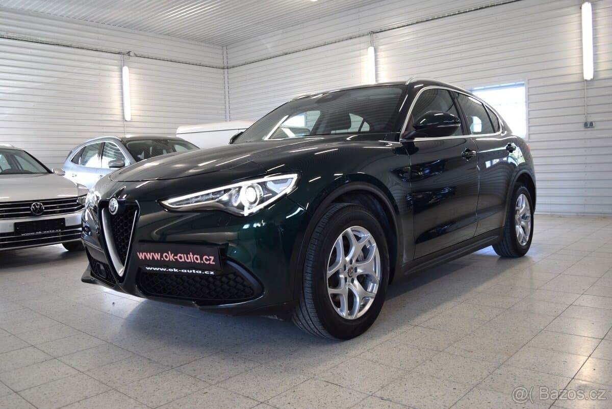 2021 Alfa Romeo STELVIO