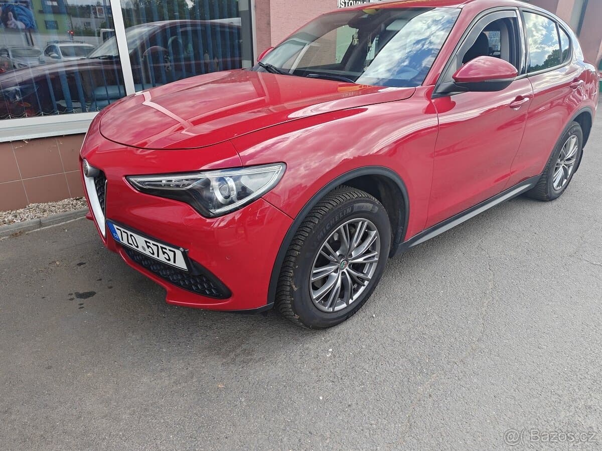 2019 Alfa Romeo STELVIO