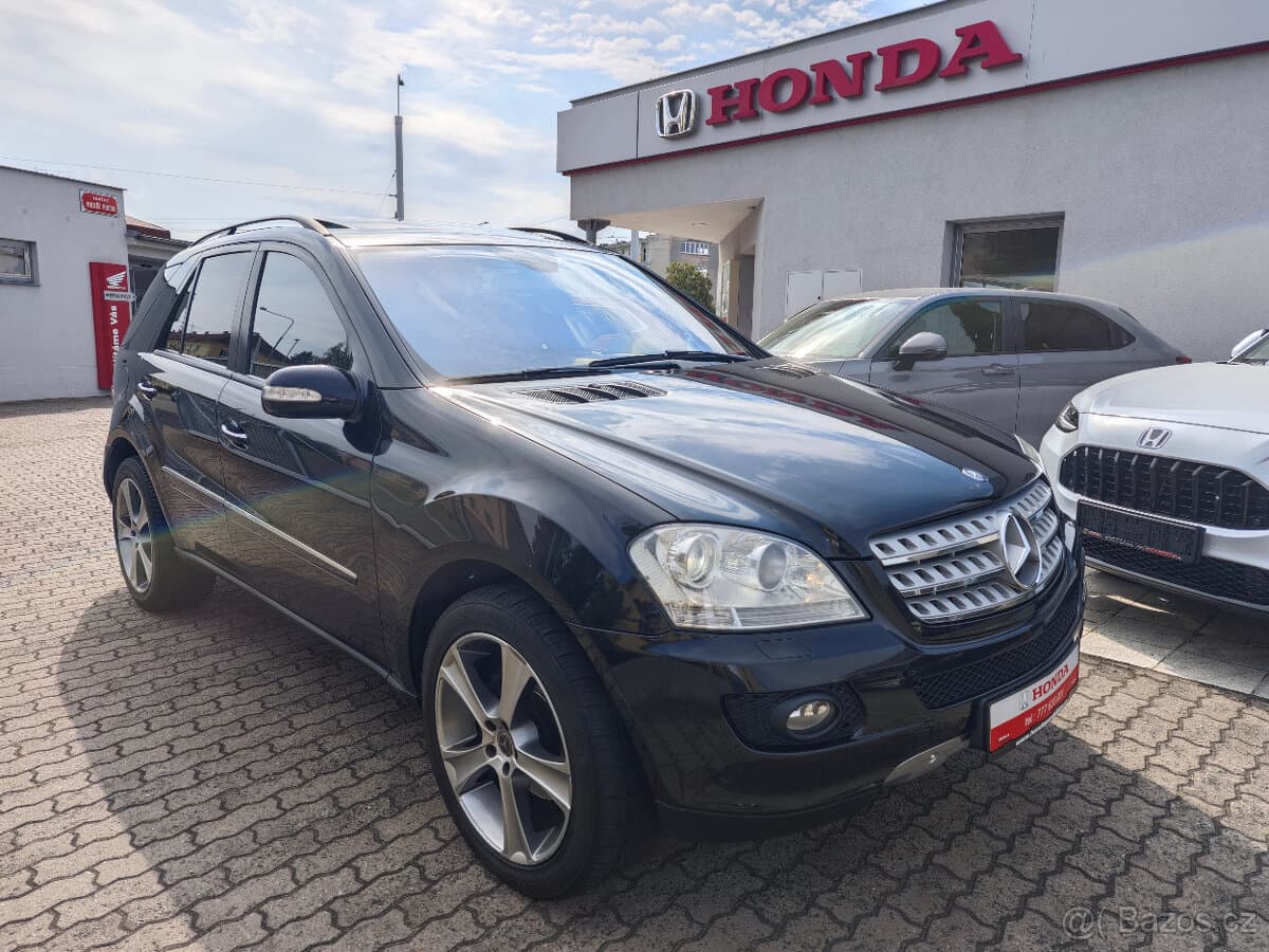 2006 Mercedes-Benz OSTATNÍ