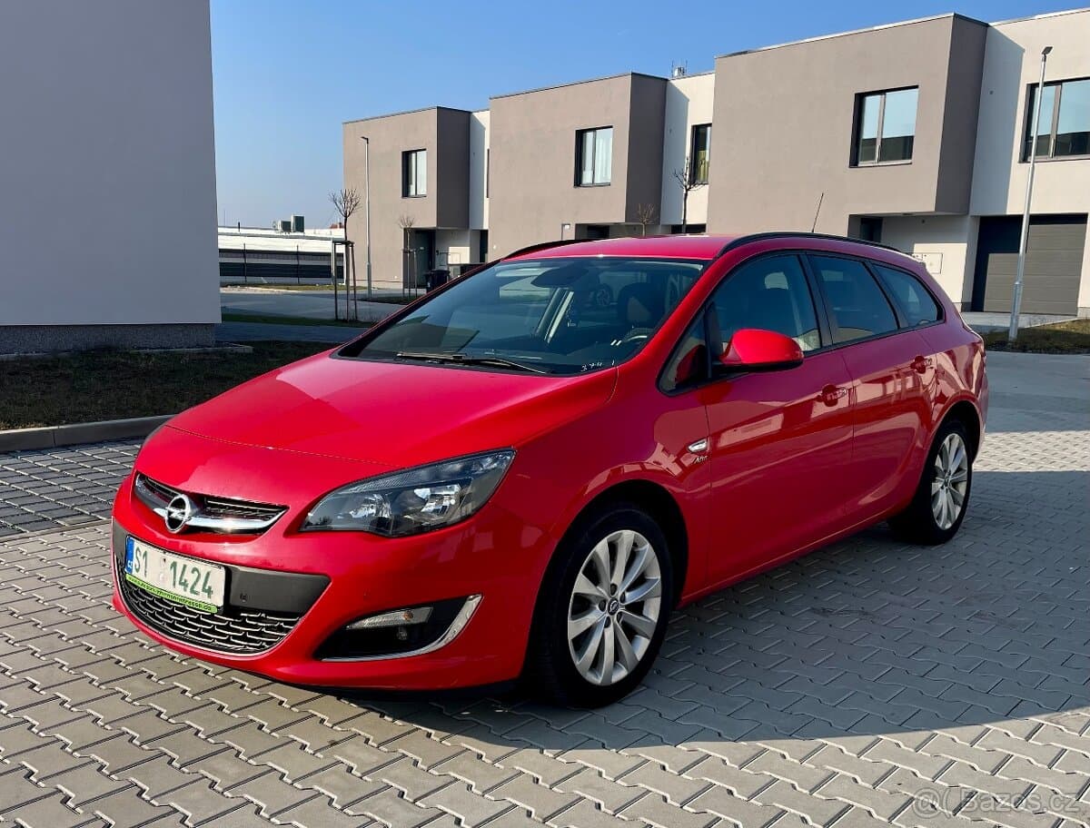 2013 Opel ASTRA