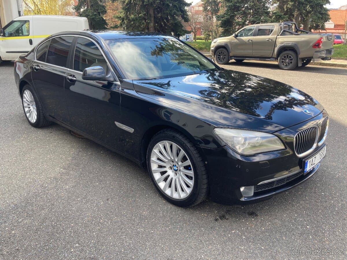 2010 BMW 7-SERIES