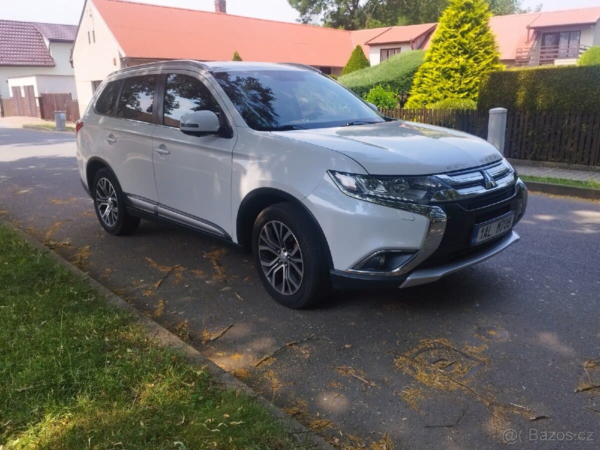 2017 Mitsubishi OUTLANDER