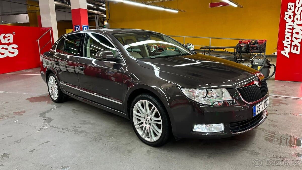 2010 Škoda SUPERB
