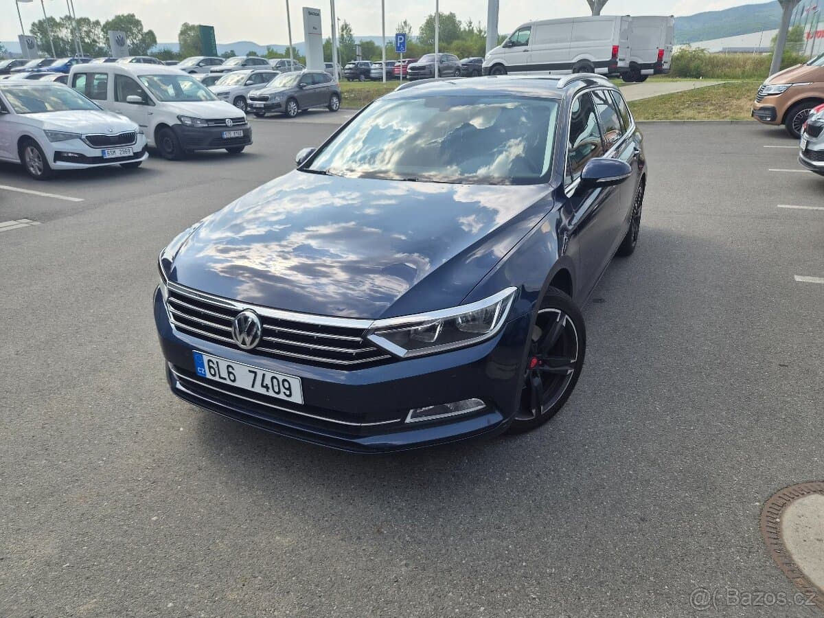 2015 Volkswagen PASSAT