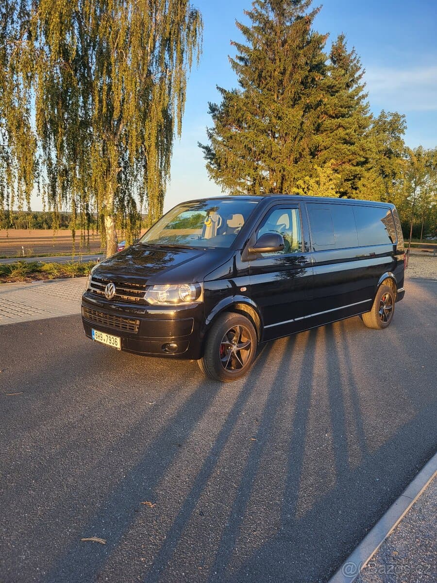 2014 Volkswagen CARAVELLE