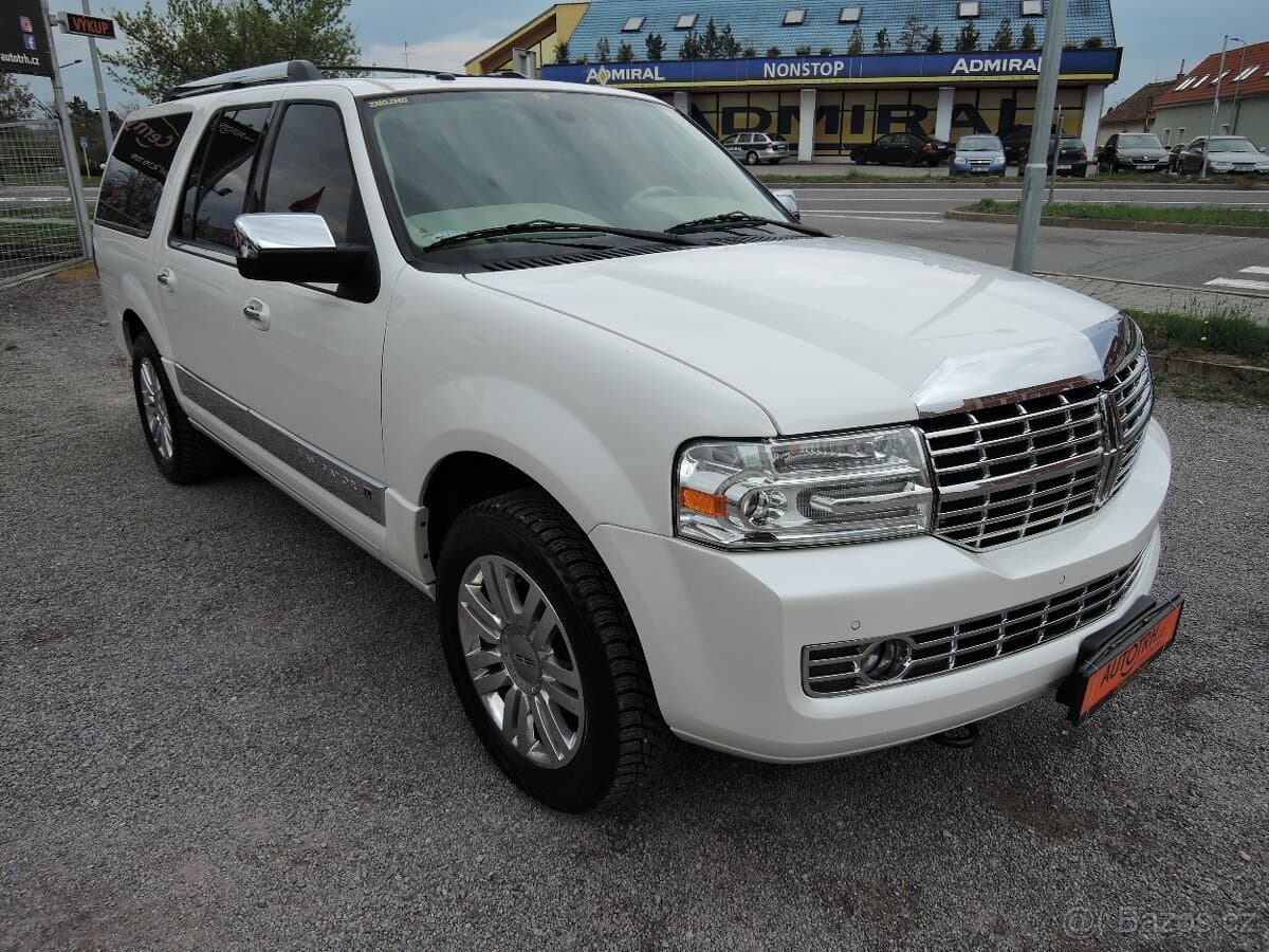 2014 Lincoln NAVIGATOR