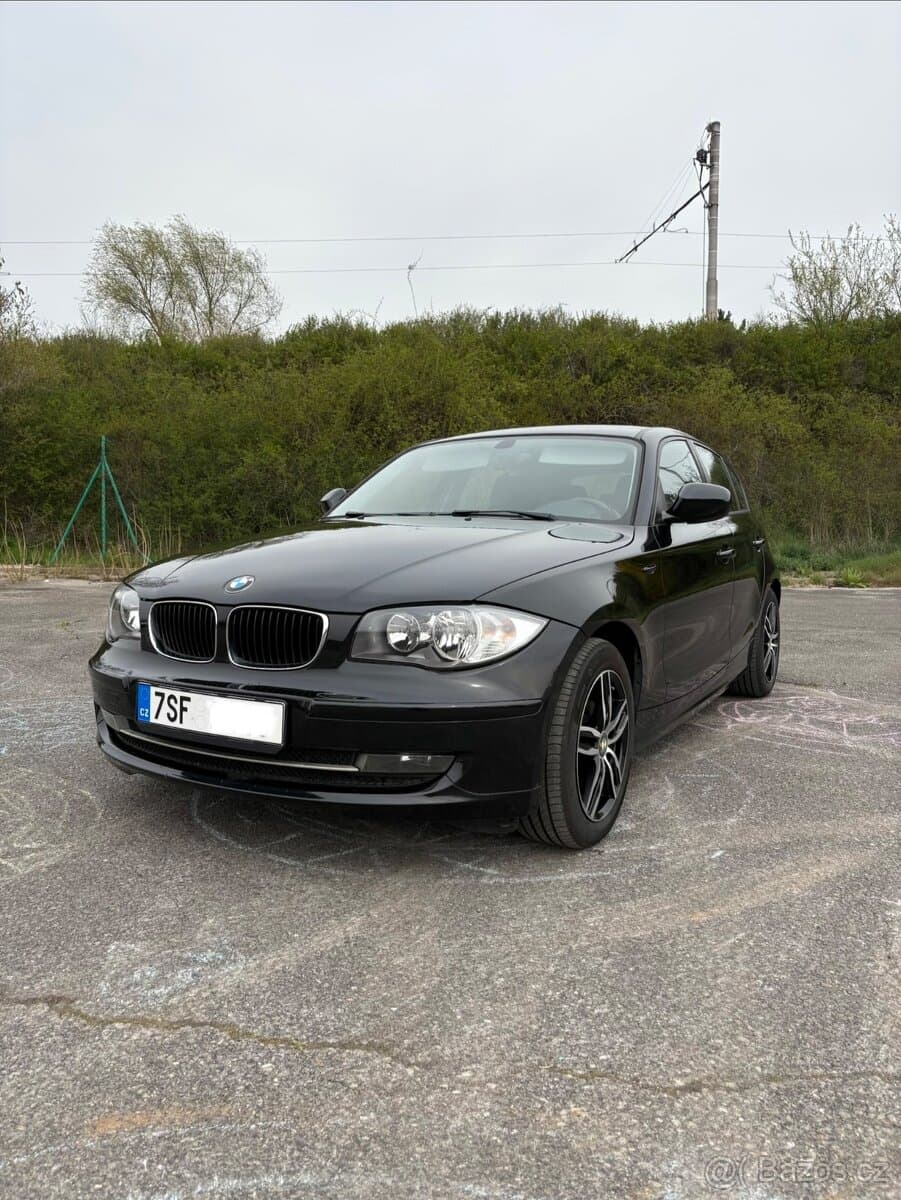 2011 BMW 1-SERIES