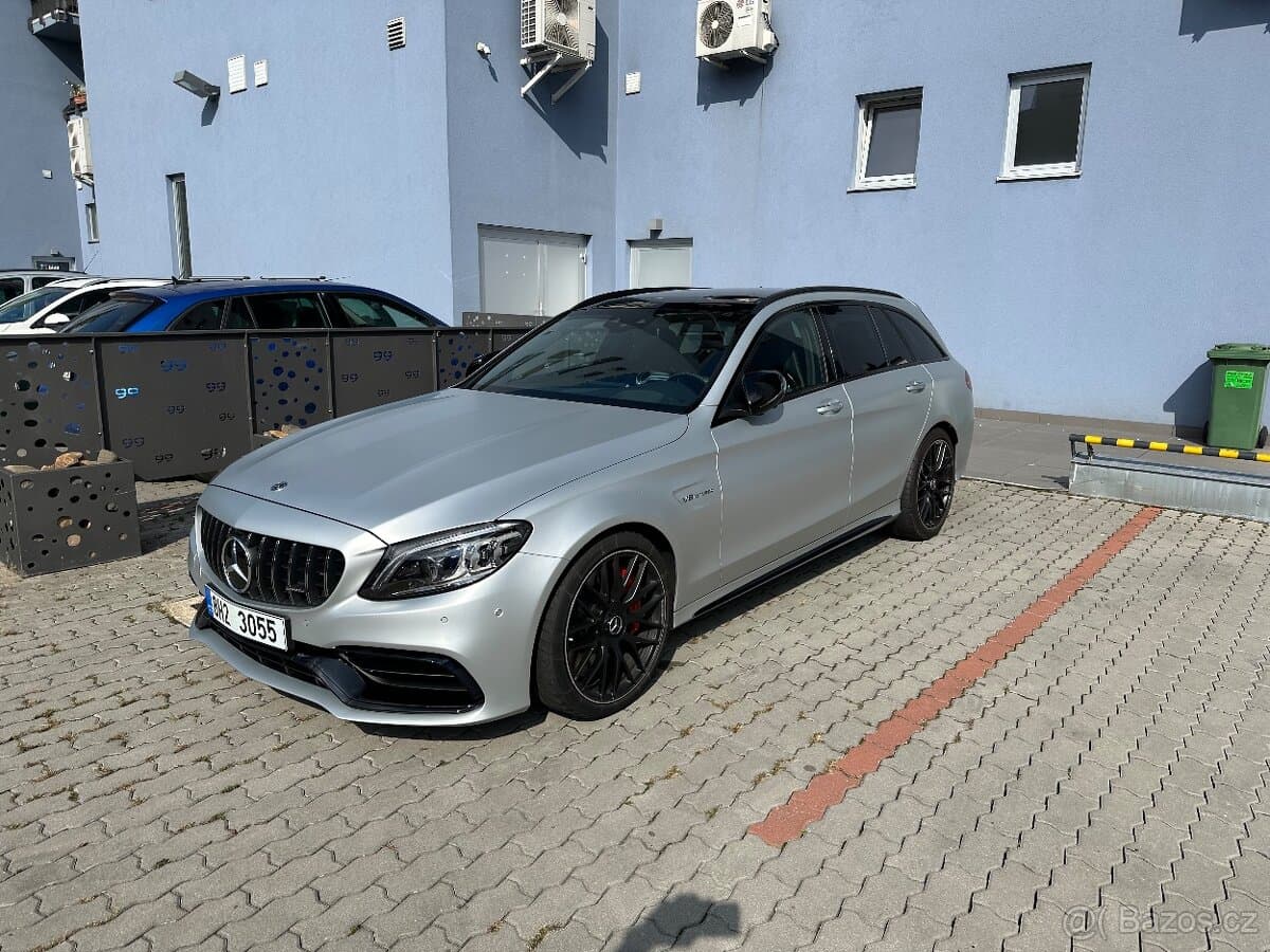 2019 Mercedes-Benz OSTATNÍ