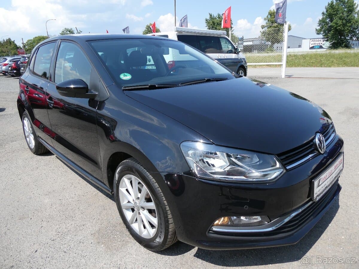 2015 Volkswagen POLO