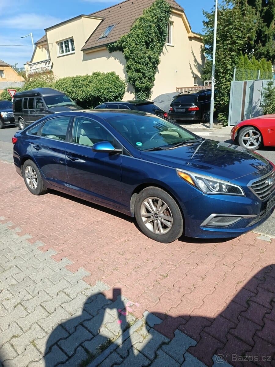 2016 Hyundai SONATA