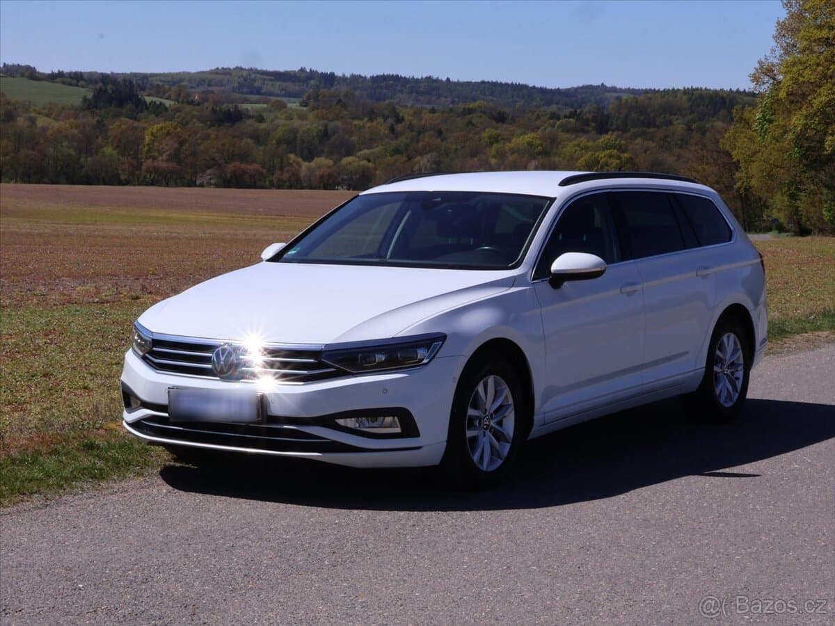 2022 Volkswagen PASSAT