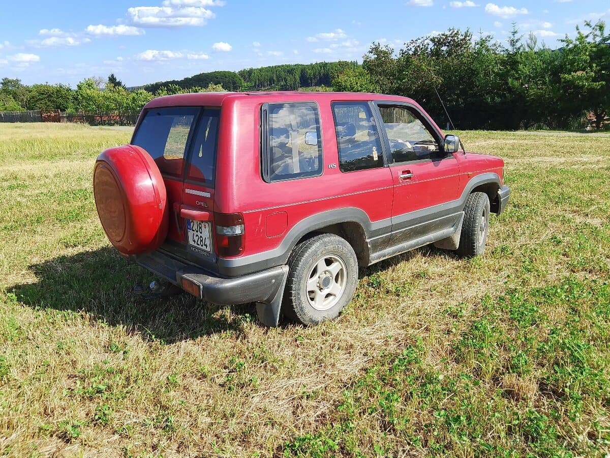 1993 Opel MONTEREY