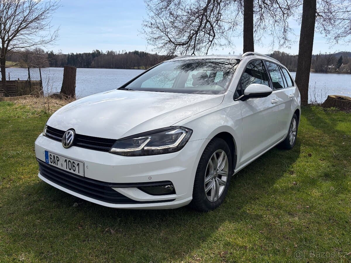 2017 Volkswagen GOLF