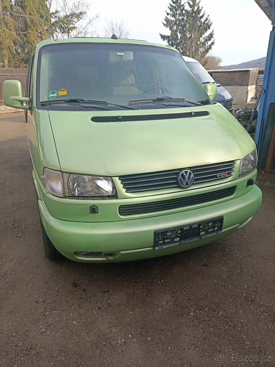 2000 Volkswagen CARAVELLE