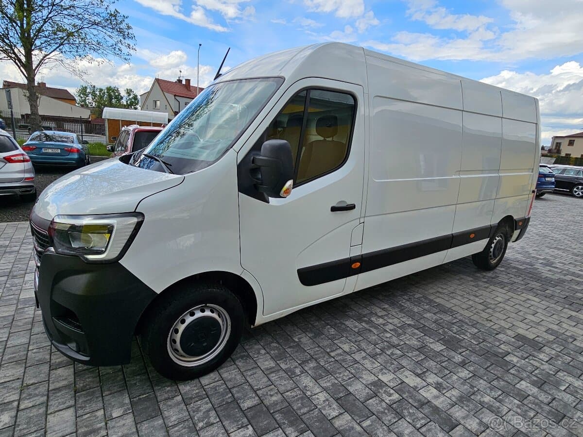 2024 Renault MASTER