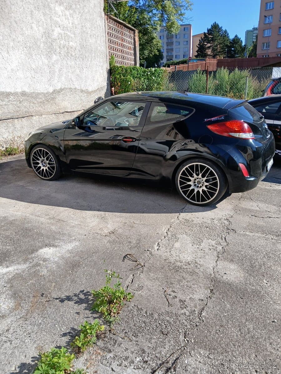 2012 Hyundai VELOSTER