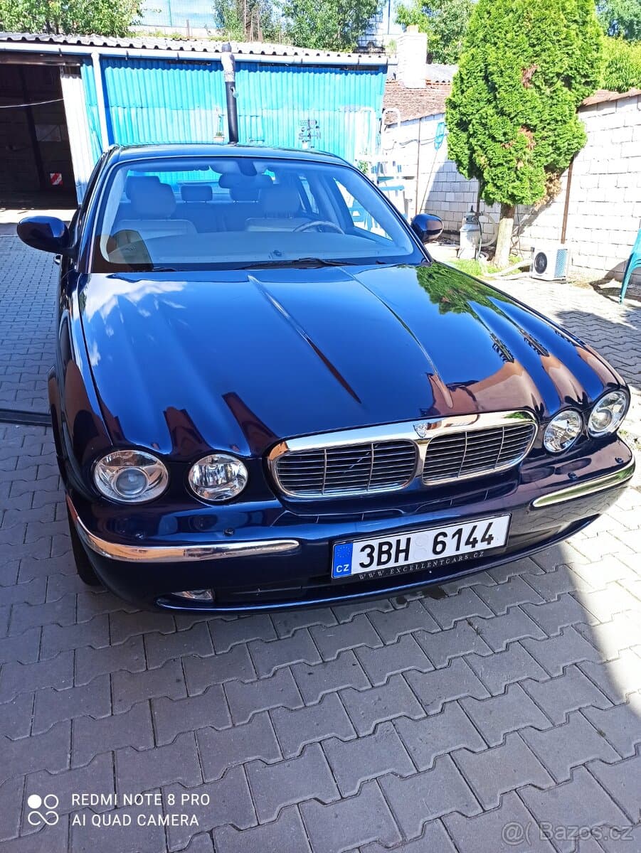 2004 Jaguar XJ