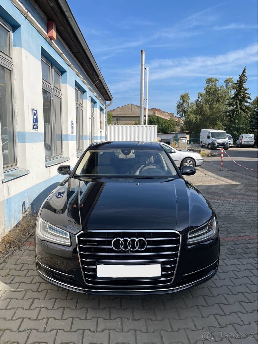 2015 Audi A8