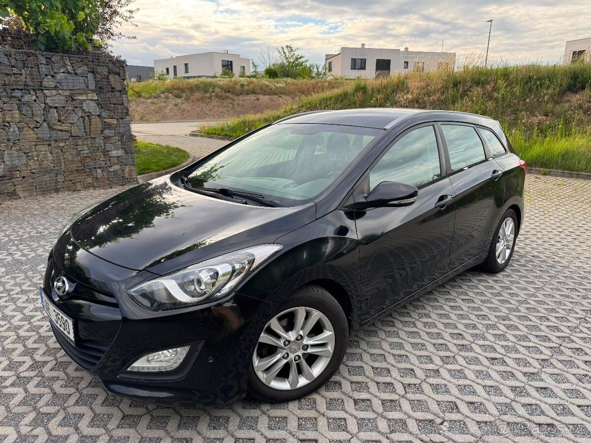 2012 Hyundai i30