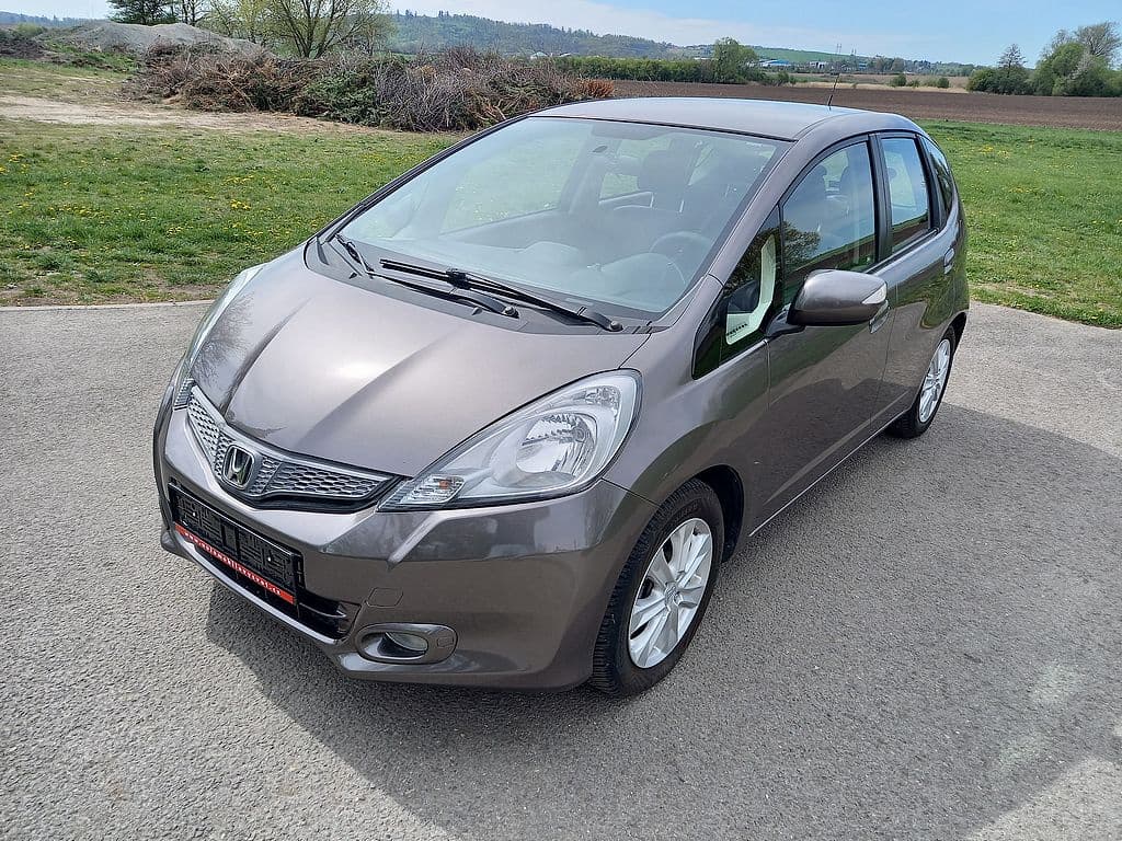 2011 Honda JAZZ
