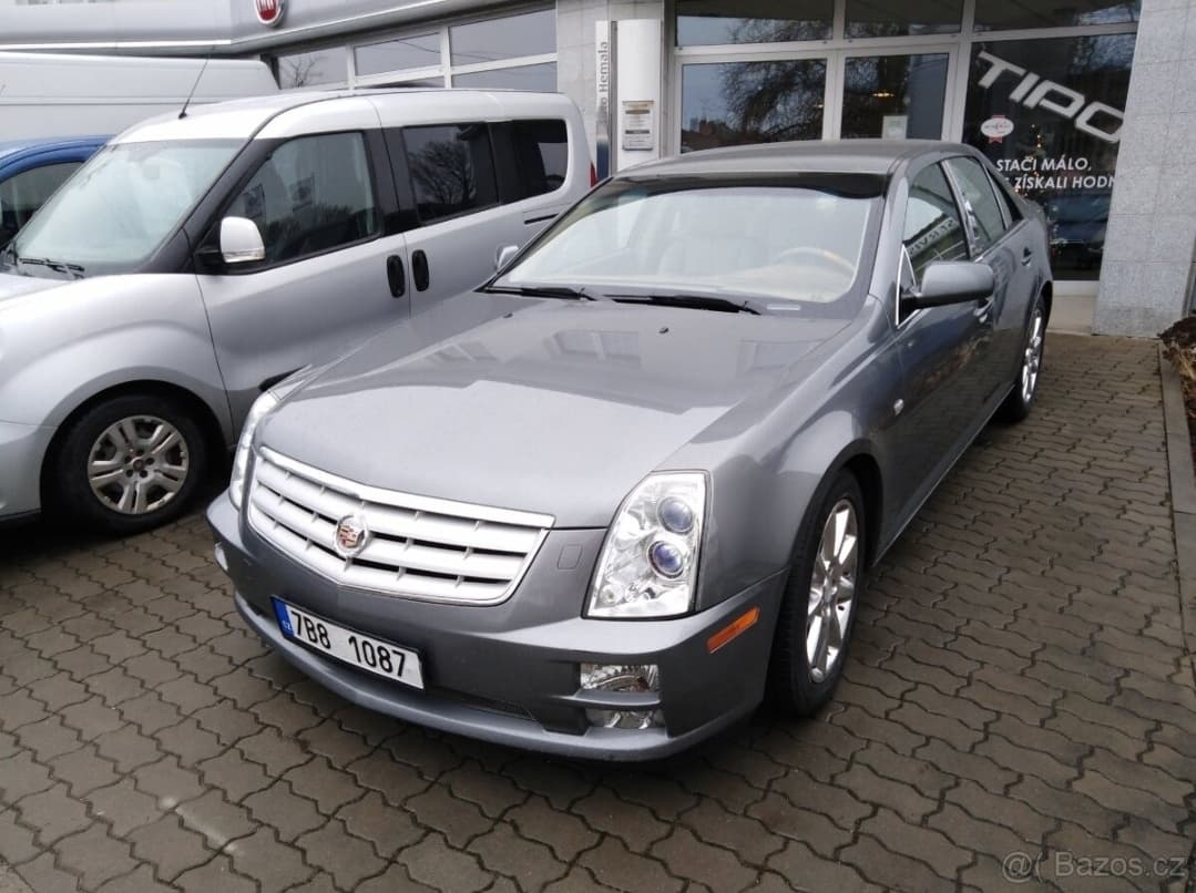 2005 Cadillac STS