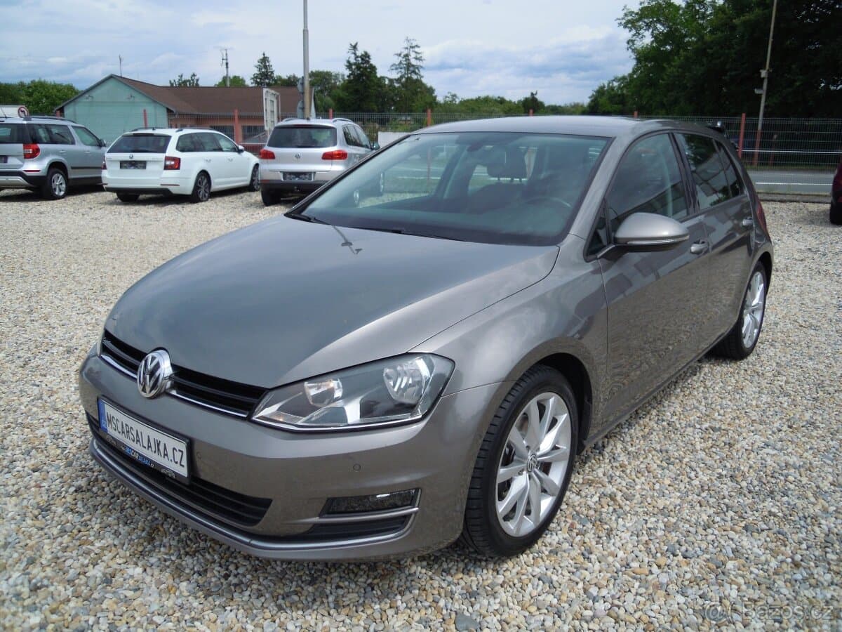 2016 Volkswagen GOLF