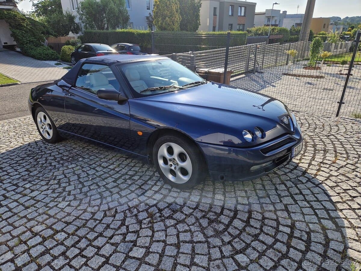 2000 Alfa Romeo SPIDER