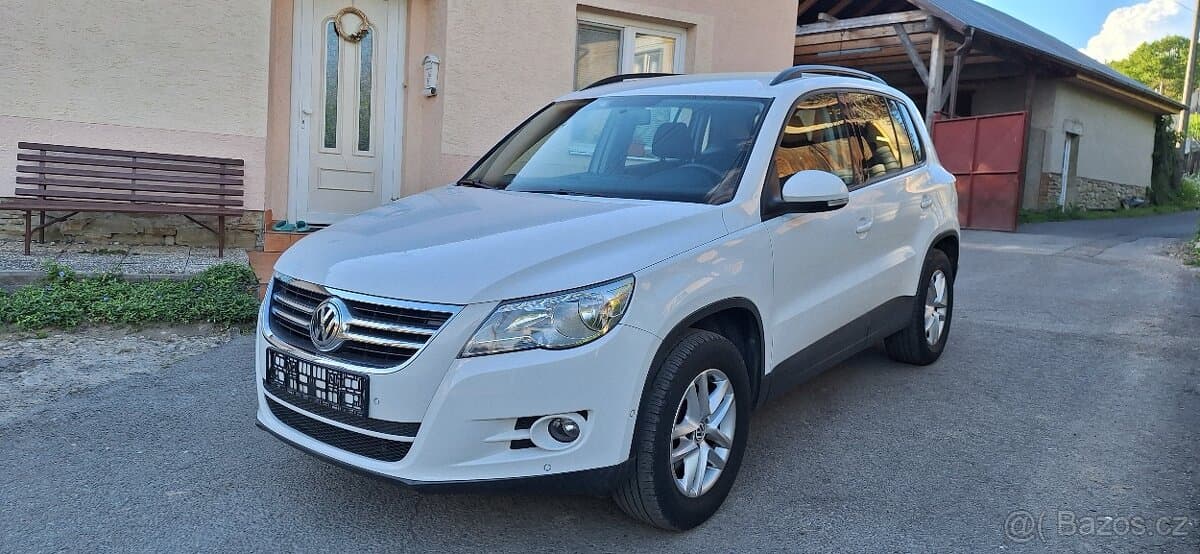 2010 Volkswagen TIGUAN