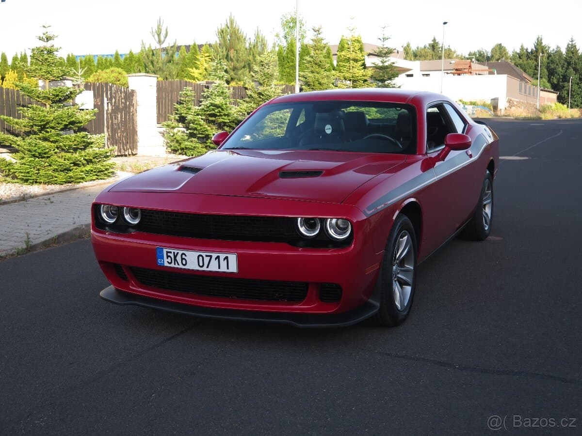 2016 Dodge CHALLENGER