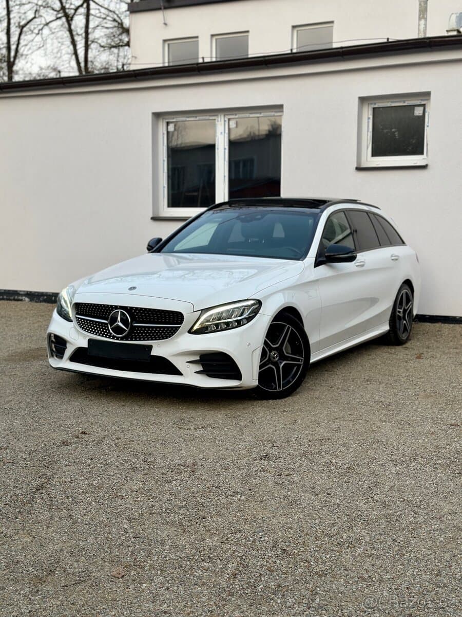 2019 Mercedes-Benz OSTATNÍ
