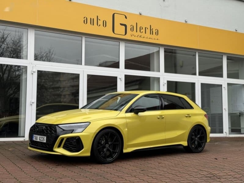 2023 Audi RS3