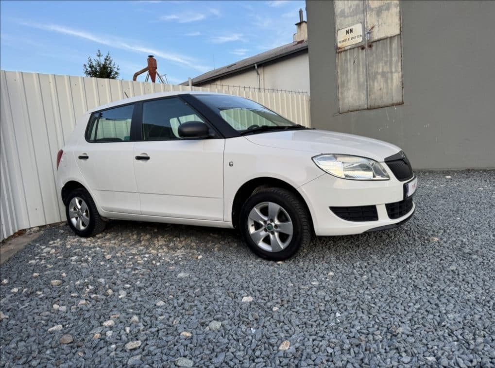 2011 Škoda FABIA