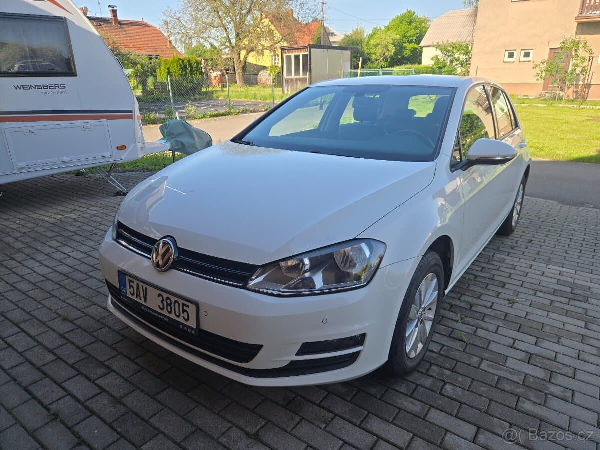2016 Volkswagen GOLF
