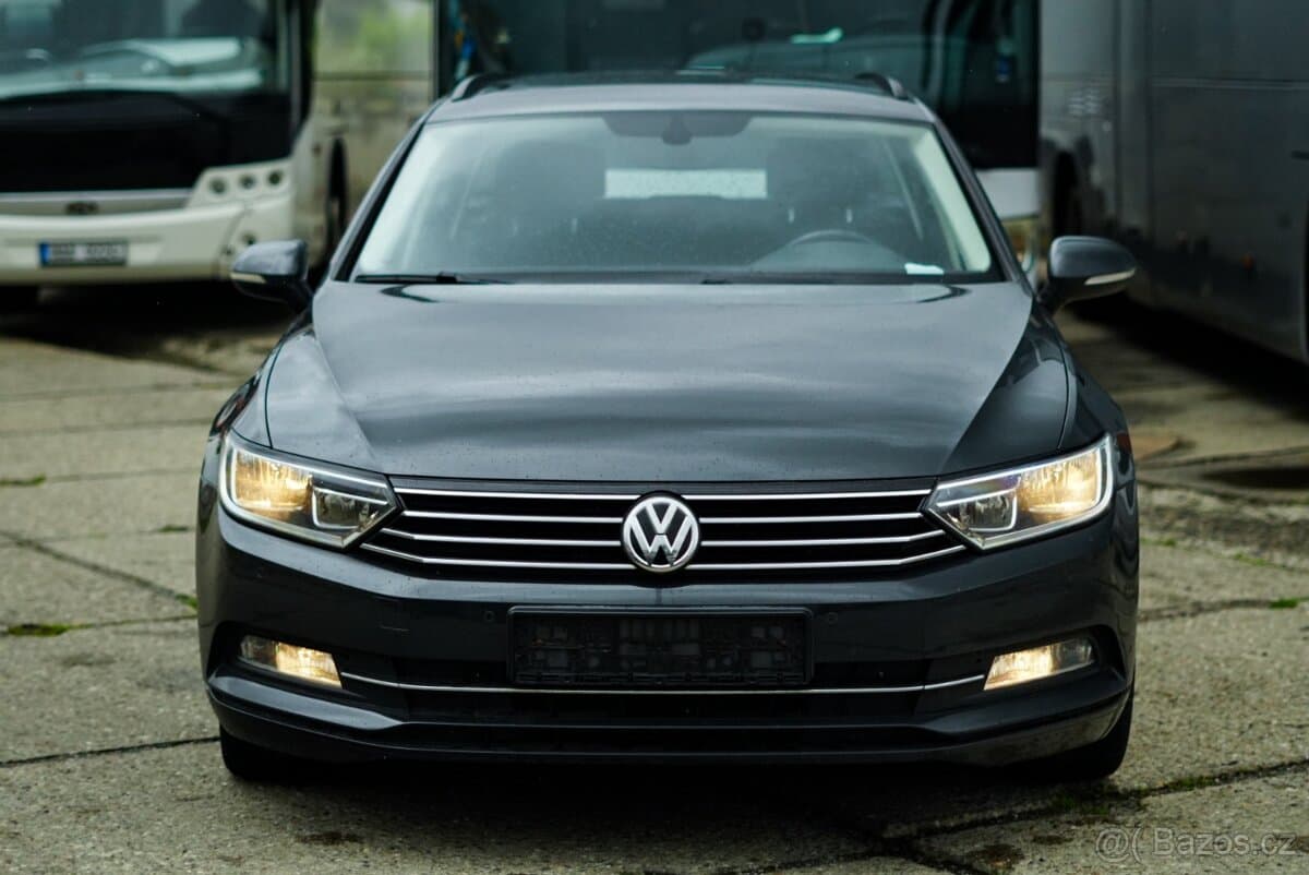 2018 Volkswagen PASSAT
