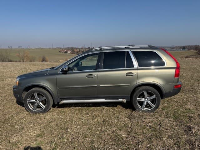 2011 Volvo XC90
