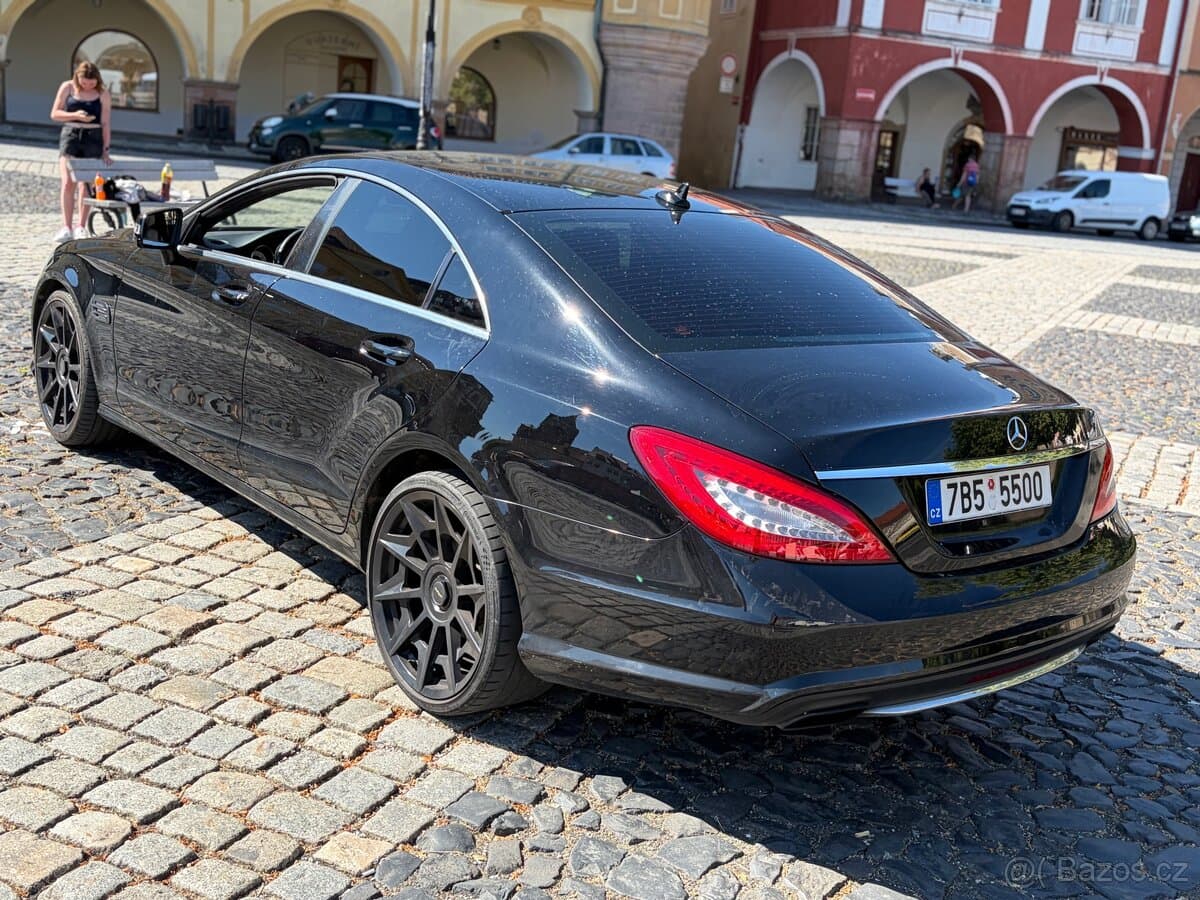 2011 Mercedes-Benz CL-CLASS