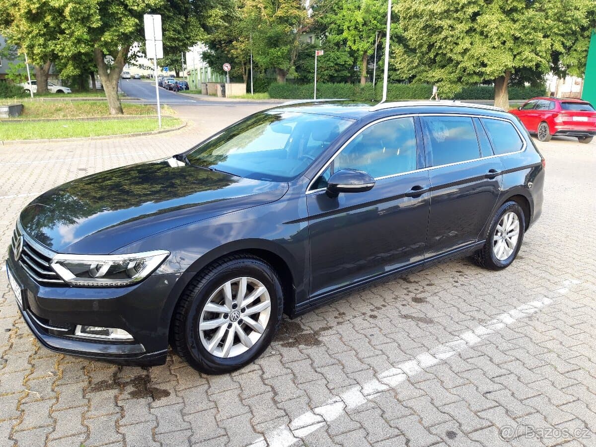 2019 Volkswagen PASSAT