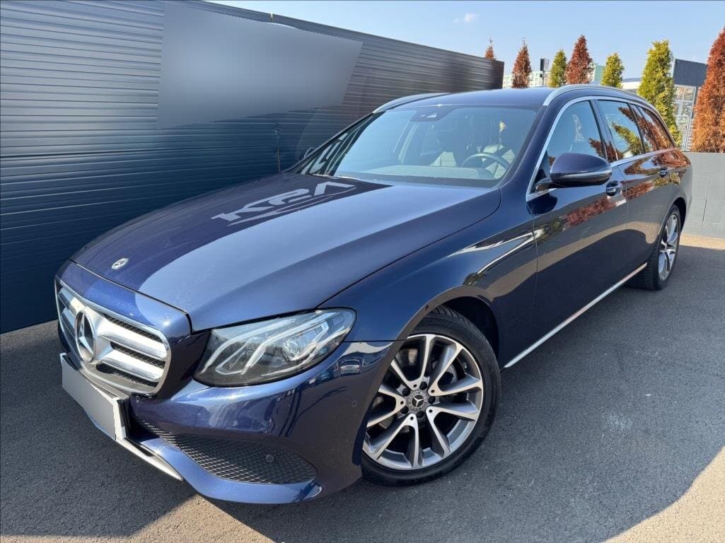 2019 Mercedes-Benz E-CLASS