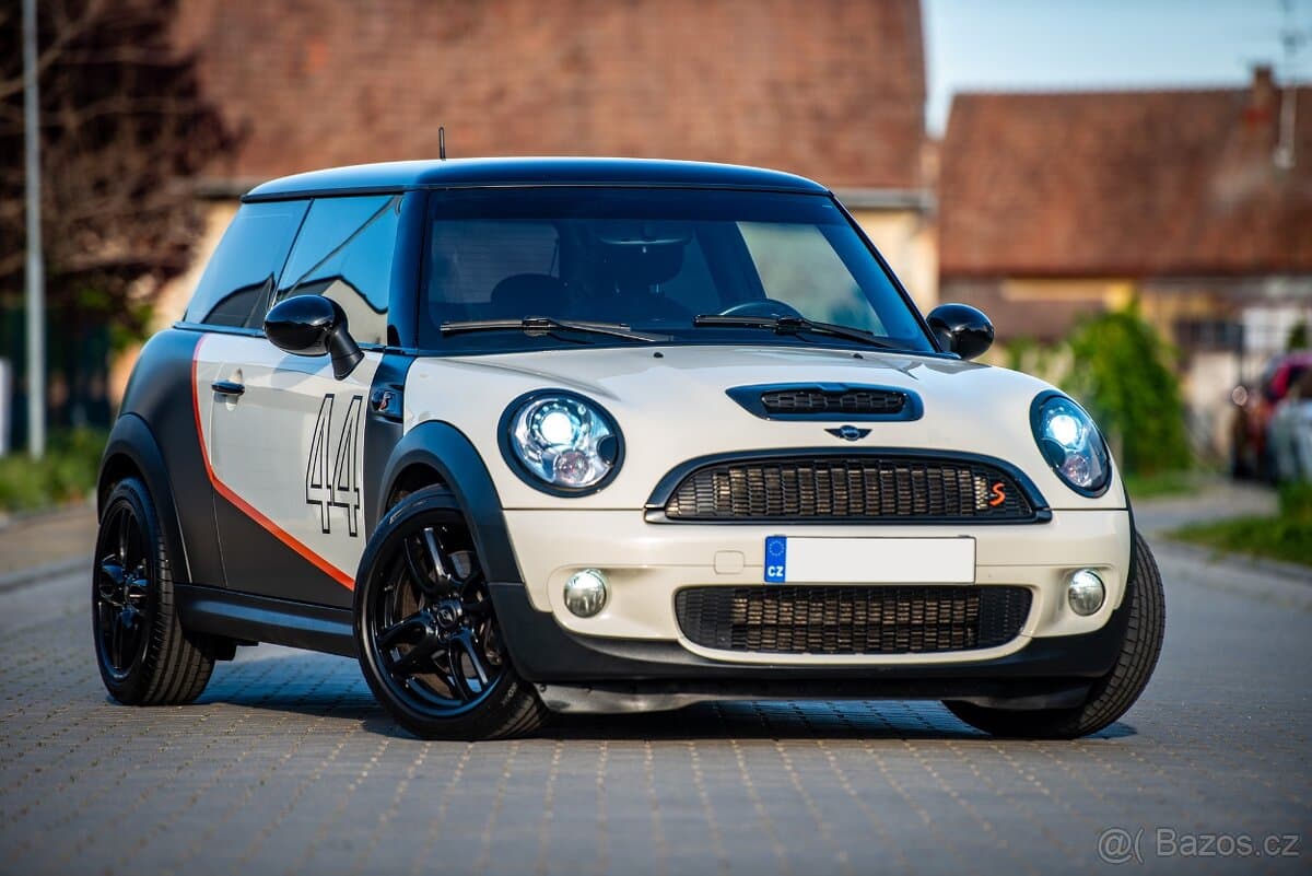 2008 Mini COOPER S