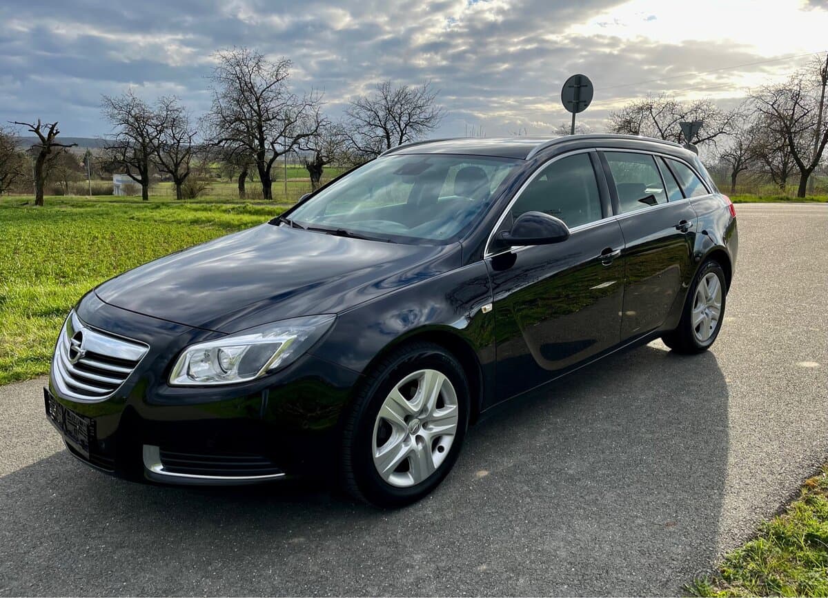 2009 Opel INSIGNIA