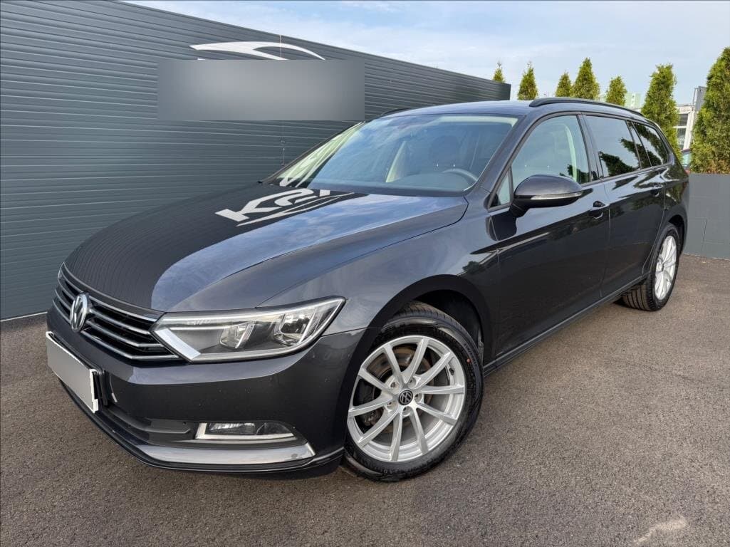 2018 Volkswagen PASSAT