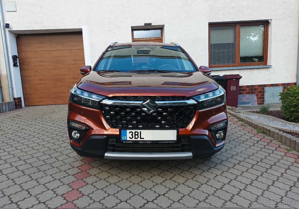 2025 Suzuki S-CROSS